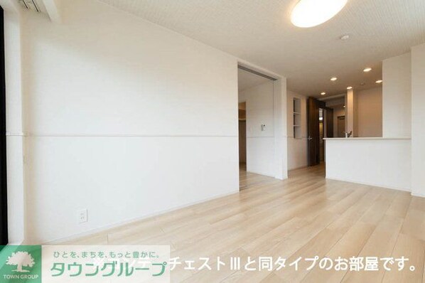 エリピア ロフォの物件内観写真